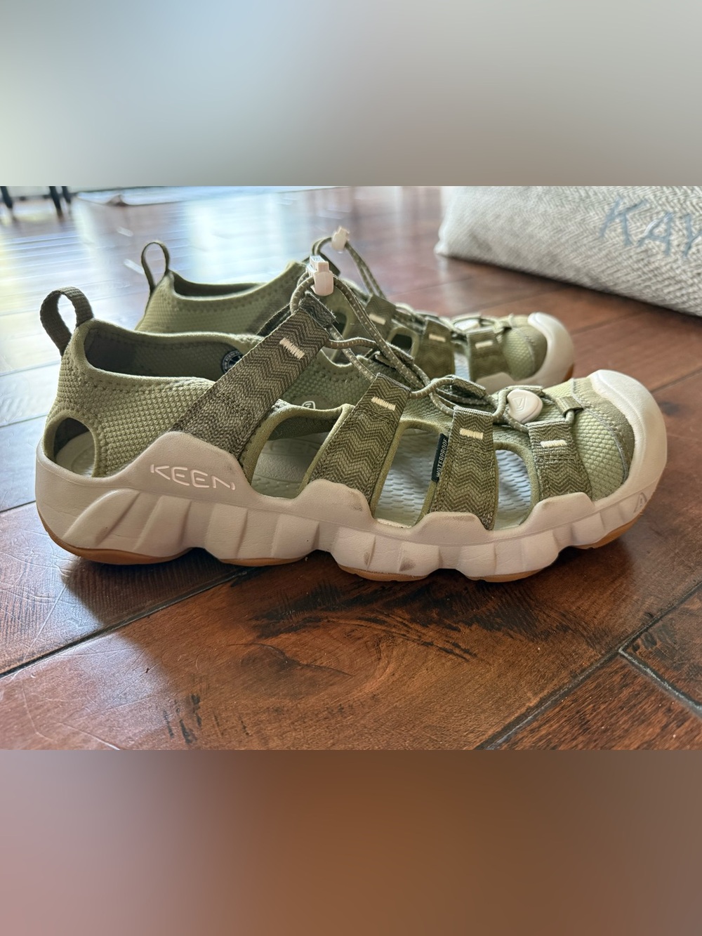 KEEN Men’s Olive Green Outdoor Waterproof Sandals